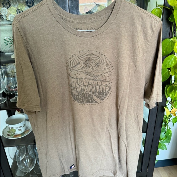 Other - REI national parks shirt